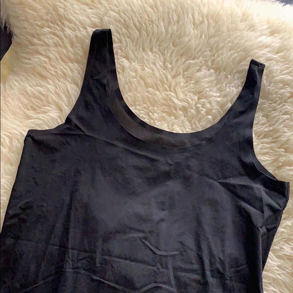 COS Black Tank